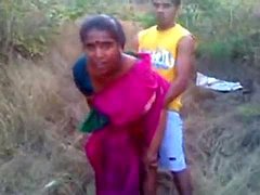 Индийская транссексуалка Бхаби в полнометражном секс-видео