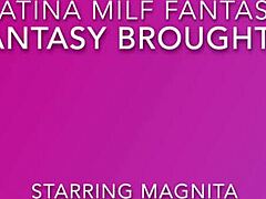Maminka milf Magnita se obléká jako kundička a dostává svůj krémový trailer