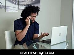 Realfleshlight: الخيال المحارم يتكشف عندما يستخدم أخوه صديقه كصديقة بديلة