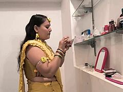 Obrolan kotor dan tarian dalam video asmara Sudhh Desi