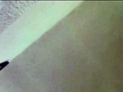 Dayana Aguascalientes, een hete escort, masturbeert op de webcam