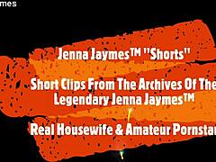 Jenna Jaymes, eine Amateurblondine, nimmt es mit einem großen, fetten Schwanz in Shorts auf