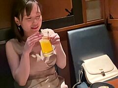 Nene Tanaka, japanilainen pornojumaluus, näyttelee täyspitkässä elokuvassa, jossa on iso perse ja emätin