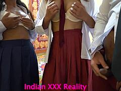 فيديو محلي الصنع لممارسة الجنس مع مراهق هندي محلي الصنع