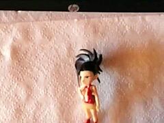 Japonská figurína cosplaye je v hentai animaci šukána