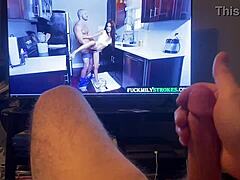 MILF de bunda grande se masturba assistindo a um vídeo de punheta de pau grande